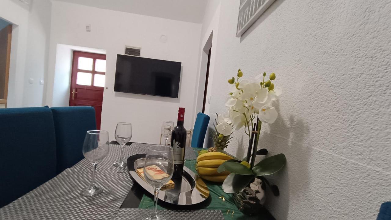 Studio Apartment Jemi Pula Eksteriør billede
